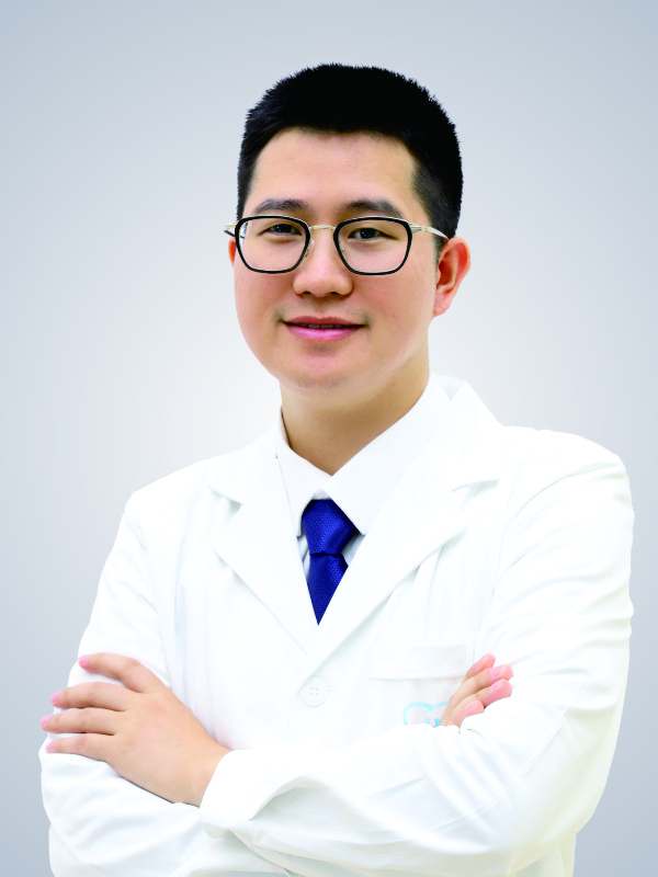 赖成文 医师