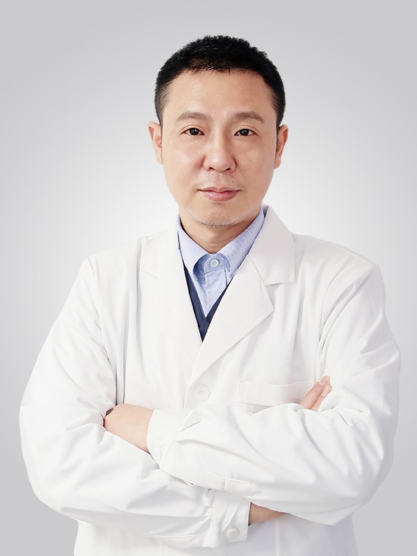 深圳牙医余志清 主治医师